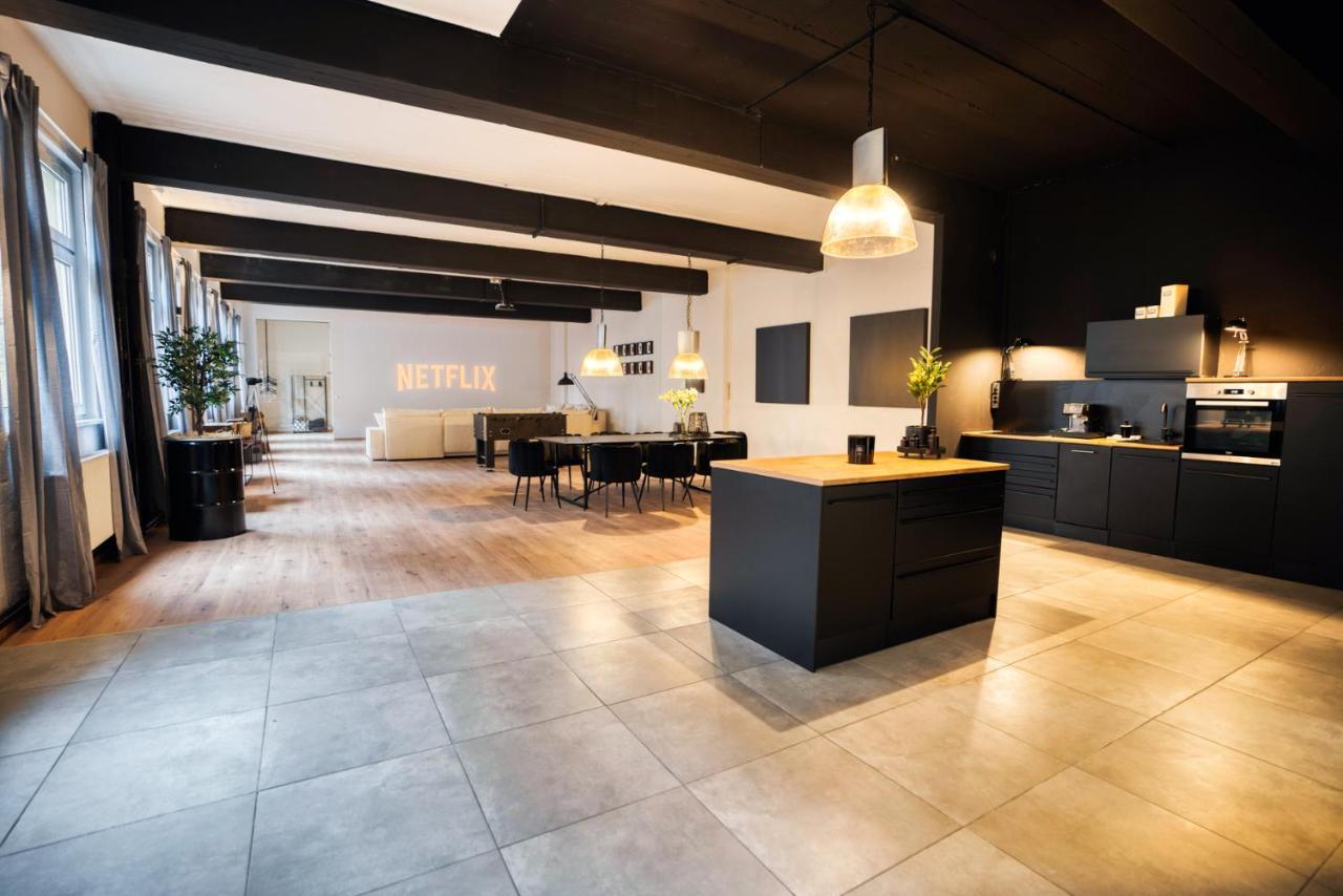 Design Loft - 200Qm2 - Heimkino - Bestlage - Parkplatz Висбаден Екстериор снимка