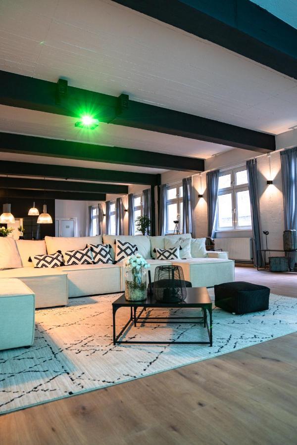 Design Loft - 200Qm2 - Heimkino - Bestlage - Parkplatz Висбаден Екстериор снимка